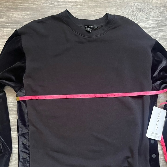 NEW Athleta Retroplush Velvet Crewneck Black Velour Button Details Size S Comfy - Picture 10 of 10